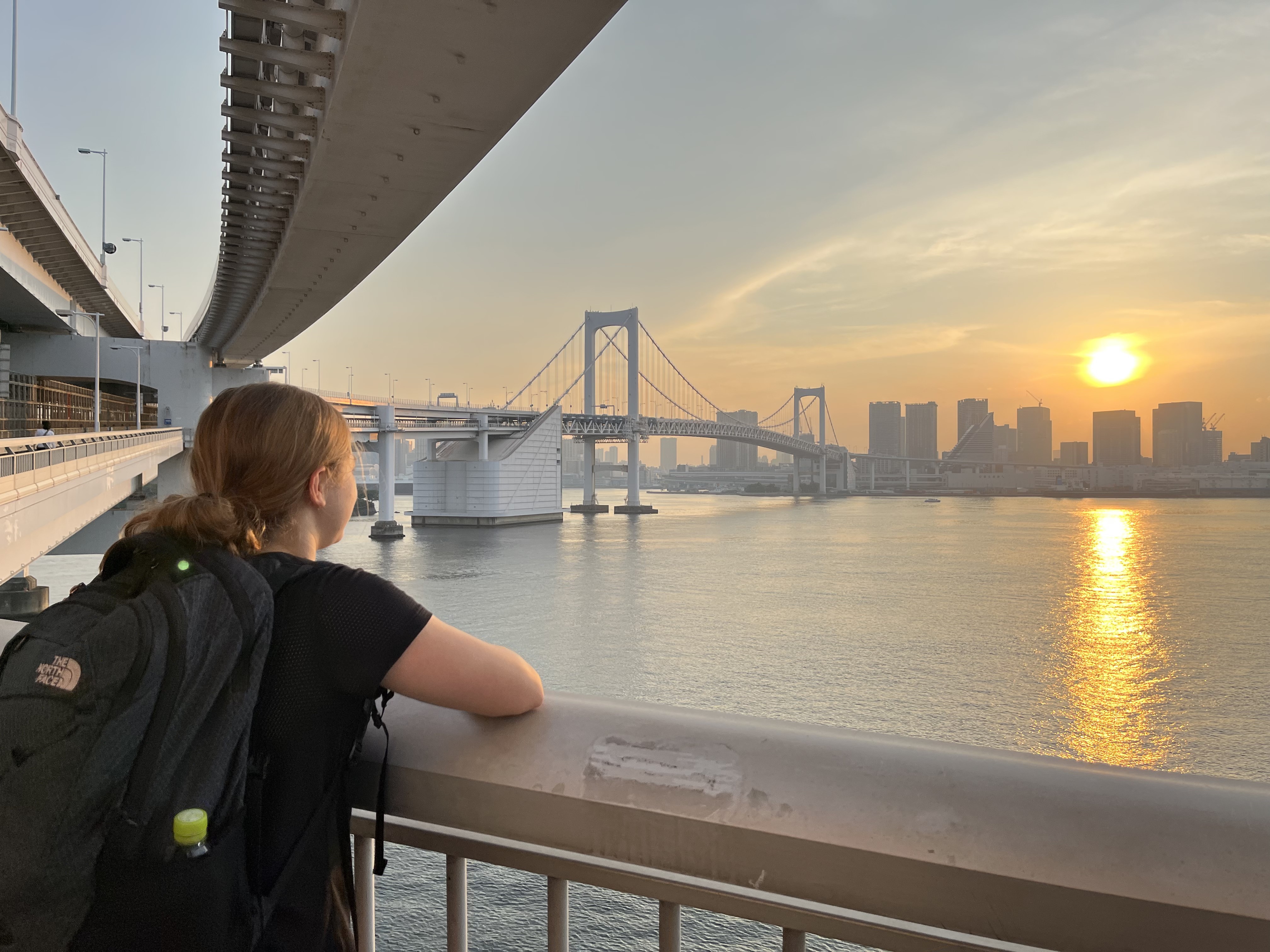 Girl overlooking tokyo bay